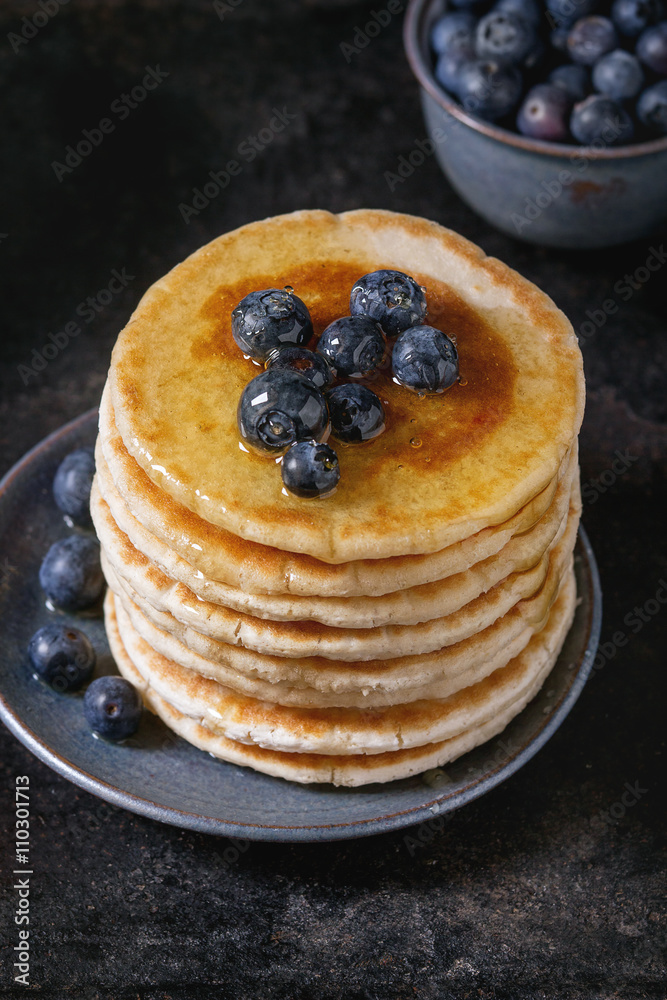 Pancakes with fresh blueberries Pancakes with fresh blueberries