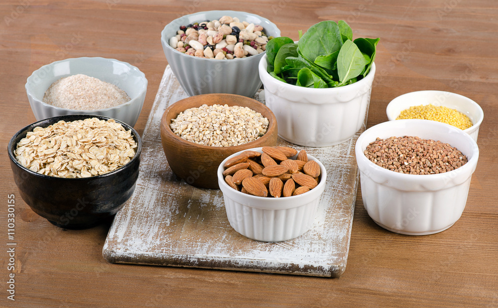Food Sources of Silicon on wooden table. Food Sources of Silicon on wooden table.