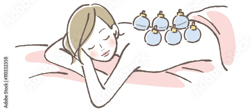 カッピング　女性