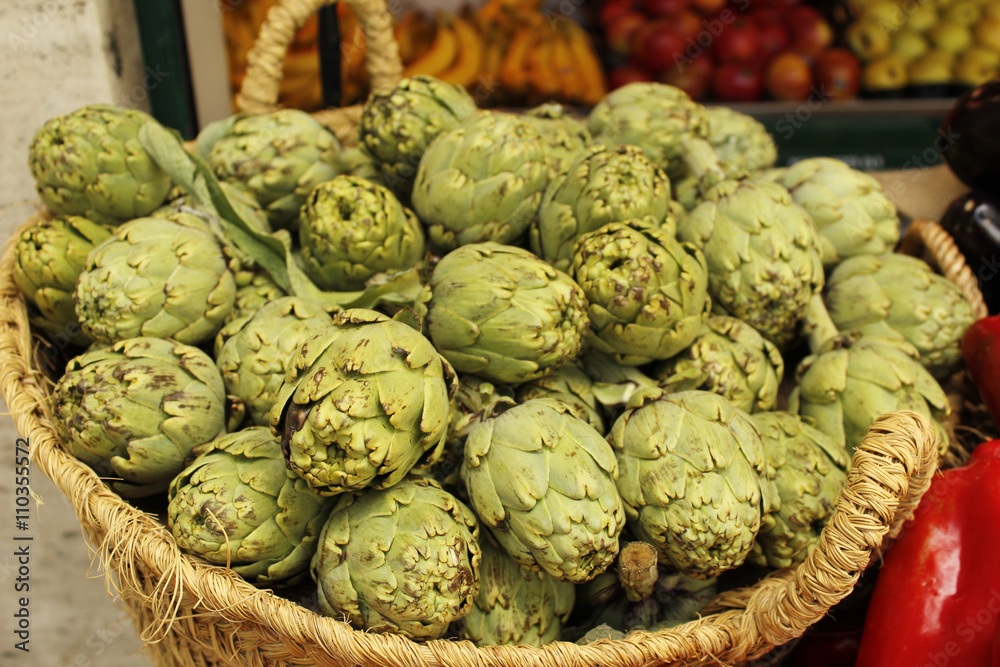 Obraz premium витрина в овощном магазине