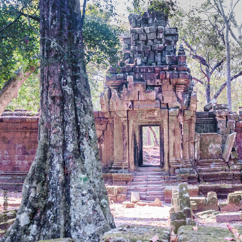 Temple in angkor photo