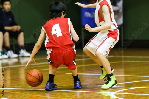 バスケットボール © makieni