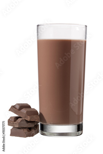 chocolate drink and chocolate chunks