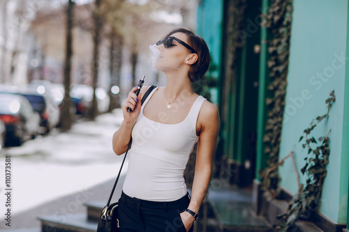 girl with the electronic cigarette