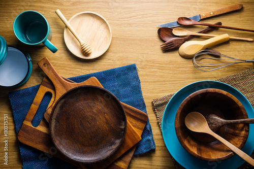 pile of wooden kitchen utensils