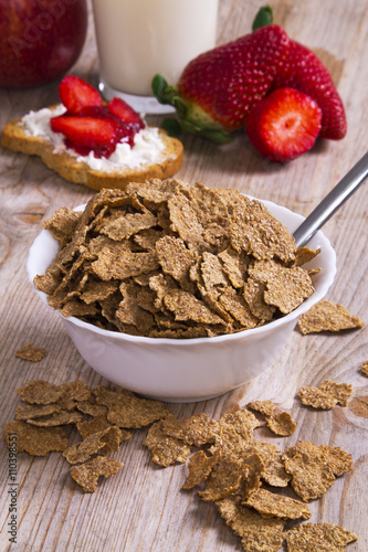 cereals and strawberry