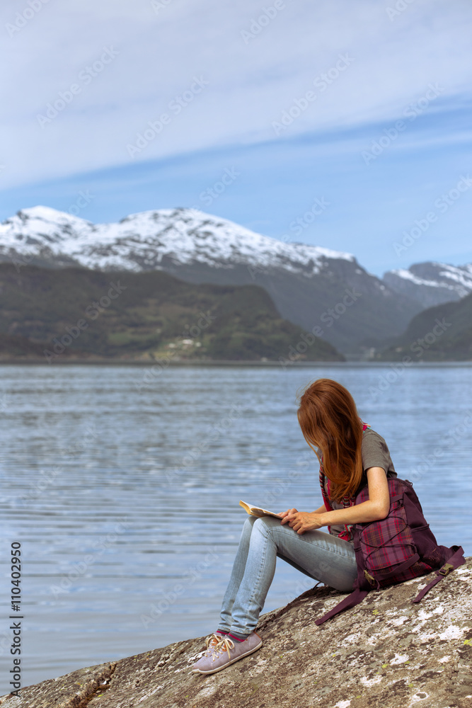 Fototapeta premium girl hiker at the norway