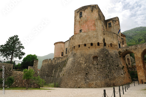 Castello Pandone, borgo antico di Venafro, città del Molise