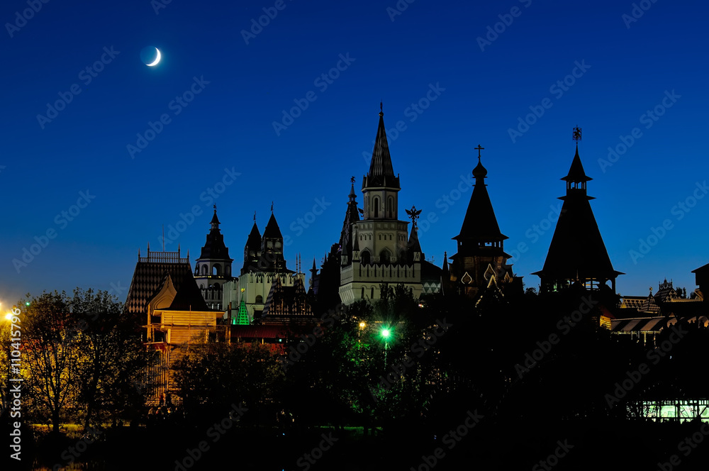 Night view of the Izmailovo Kremlin in Moscow