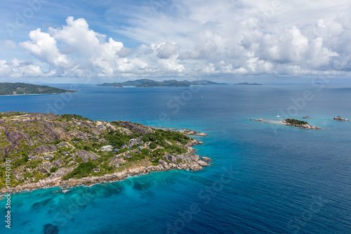Seychelles, vue aérienne île Félicité, îles Cocos, île de la Digue, île Pralin © thomathzac23