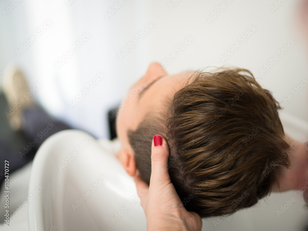 Fototapeta premium Relaxing head massage in a spa.