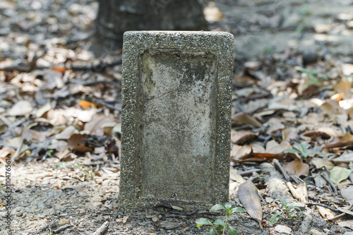 Stone post bar look like a gravestone.