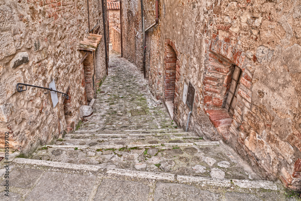 Alley in Castiglione d'Orcia, Siena, Tuscany, Italy