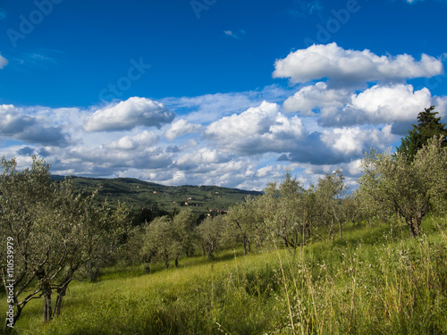 Toscana,nuvole sulle colline della Toscana.