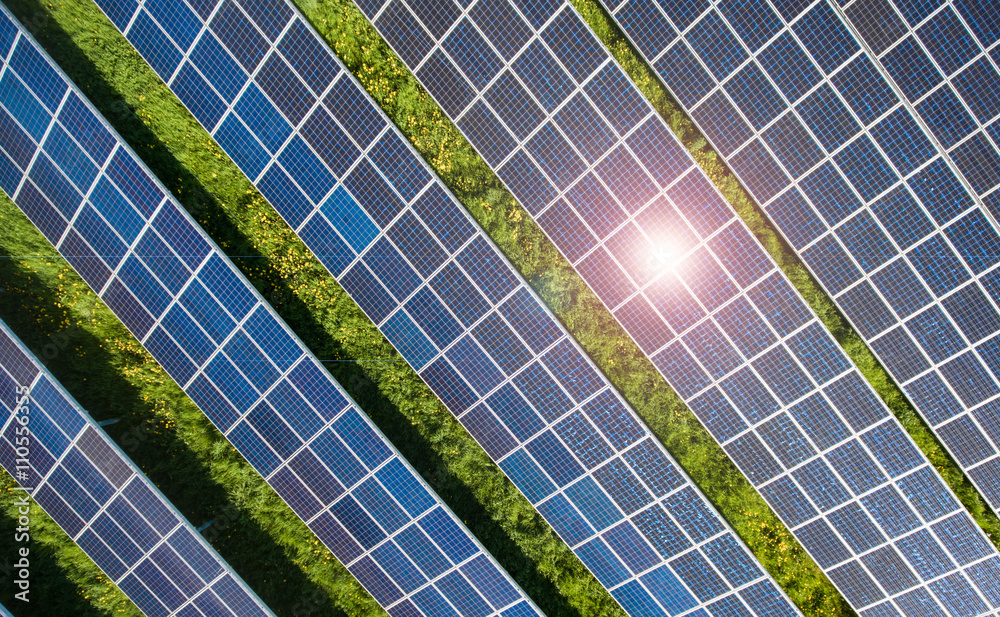 Power plant using renewable solar energy with sun Power plant using renewable solar energy with sun