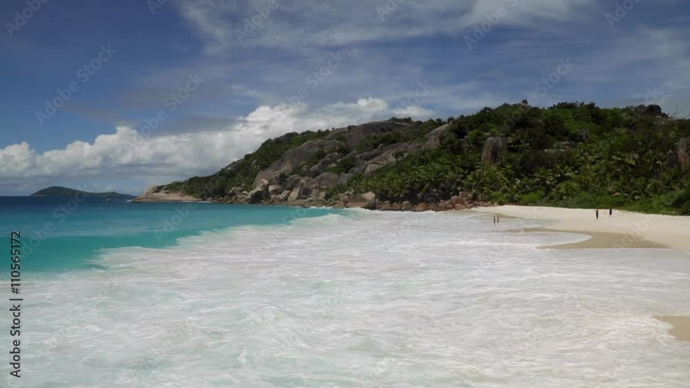 Vidéo, son, Seychelles, plage sur l'île Grande Soeur Vidéo, son, Seychelles, plage sur l'île Grande Soeur
