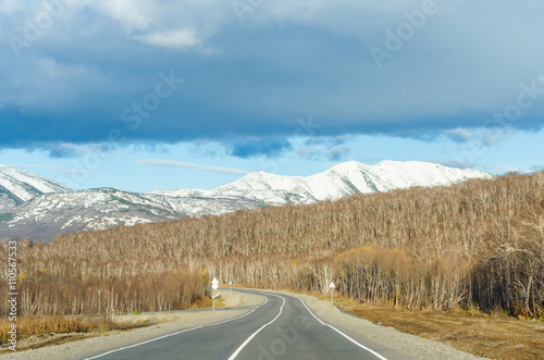 road to the rosks