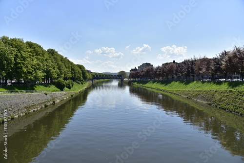L'Ourthe près de son confluent avec la Meuse à Liège © Photocolorsteph
