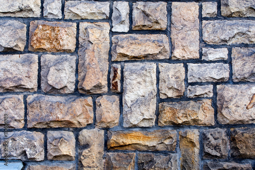 stone cladded wall 5