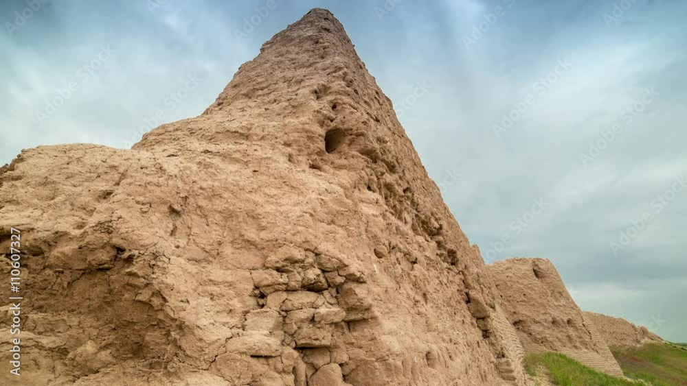 4K Timelapse The ruins of the earthen walls of the ancient city Sauran, Kazakhstan 4K Timelapse The ruins of the earthen walls of the ancient city Sauran, Kazakhstan