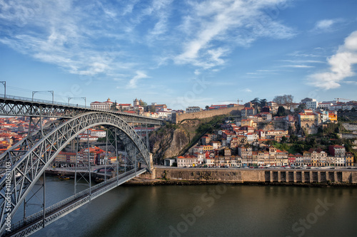 City Break in Old Town of Porto © Artur Bogacki