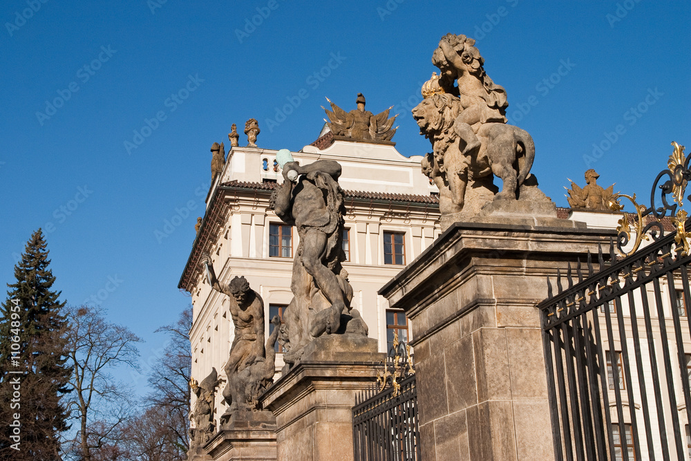 Statues of Prag castle