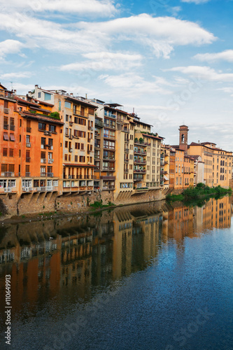 old town and river Arno  Florence  Italy