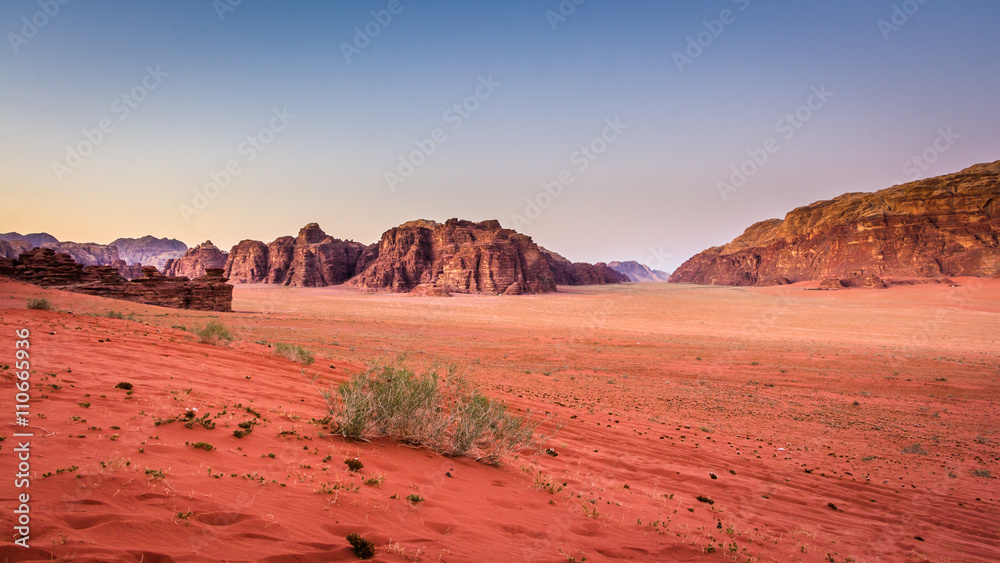 Fototapeta premium Wadi Rum desert - Valley of the Moon in Jordan. UNESCO World Her
