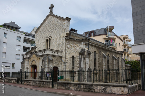 Church in Aix-Les-Bains © gumbao