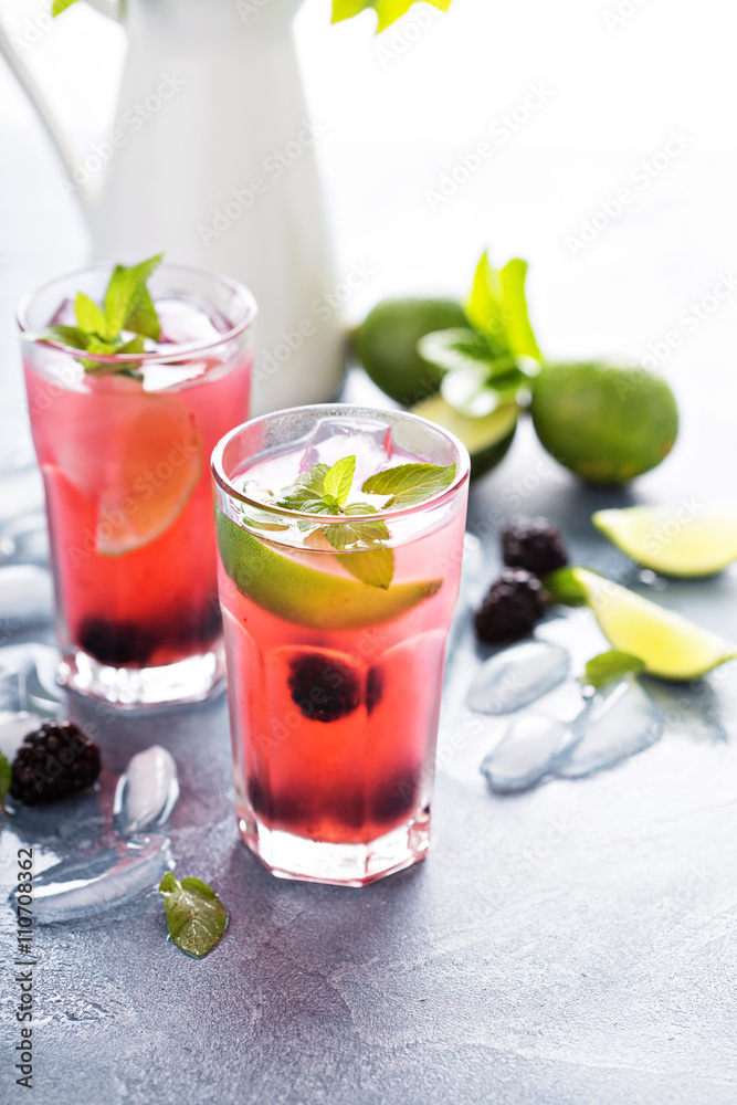 Blackberry and lime refreshing summer cocktail