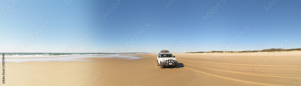 Beach on Fraser Island, Queensland, Australia Beach on Fraser Island, Queensland, Australia