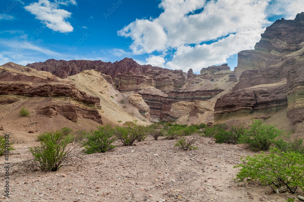 Fototapeta premium Colorful rock formations in Quebrada de Cafayate, Argentina