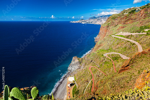 winding road leading to the beach Ponta do Garajau © Anna Lurye