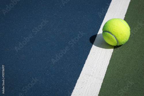 Tennis ball