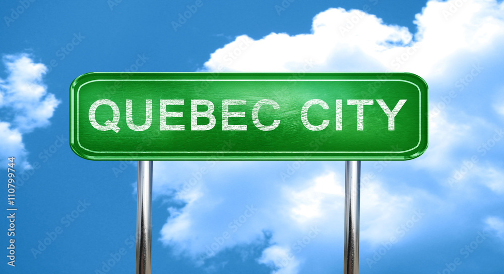 Obraz premium Quebec city vintage green road sign with highlights