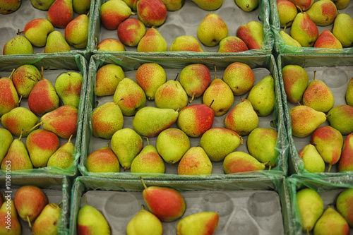 background of ripe juicy pears