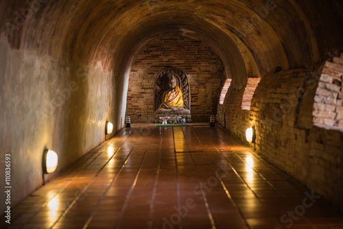 The old tunnel of Wat U-mong in Chiang Mai province, Thailand © bouybin