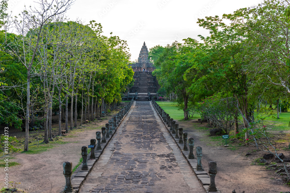 Phanom Rung historical park is Castle Rock old Architecture abou
