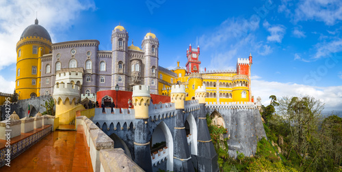 Canvastavla View of Palace da Pena - Sintra, Lisboa, Portugal - European travel