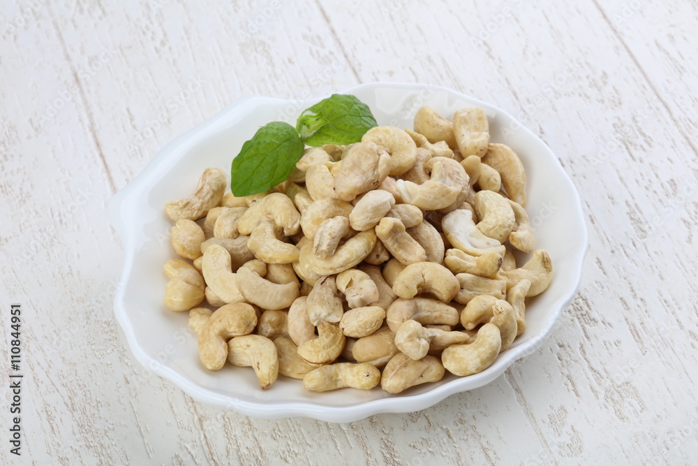 Cashew nuts