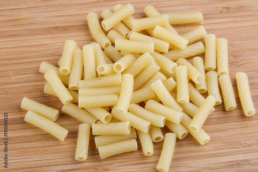 Raw rigatoni Raw rigatoni