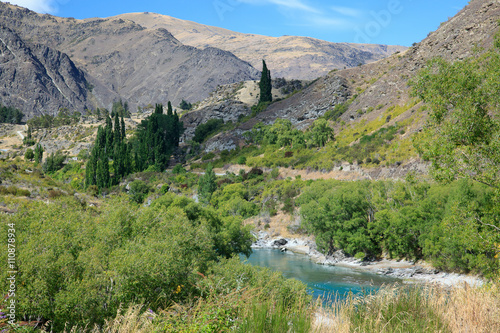 Approach to Kawarau Gorge