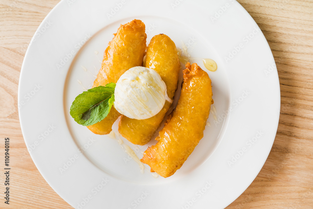 fried bananas with ice cream fried bananas with ice cream