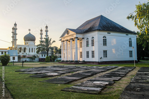 Neveh Shalom Synagogue and Mosque Kaizerstraat in Paramaribo, capital of Suriname. photo