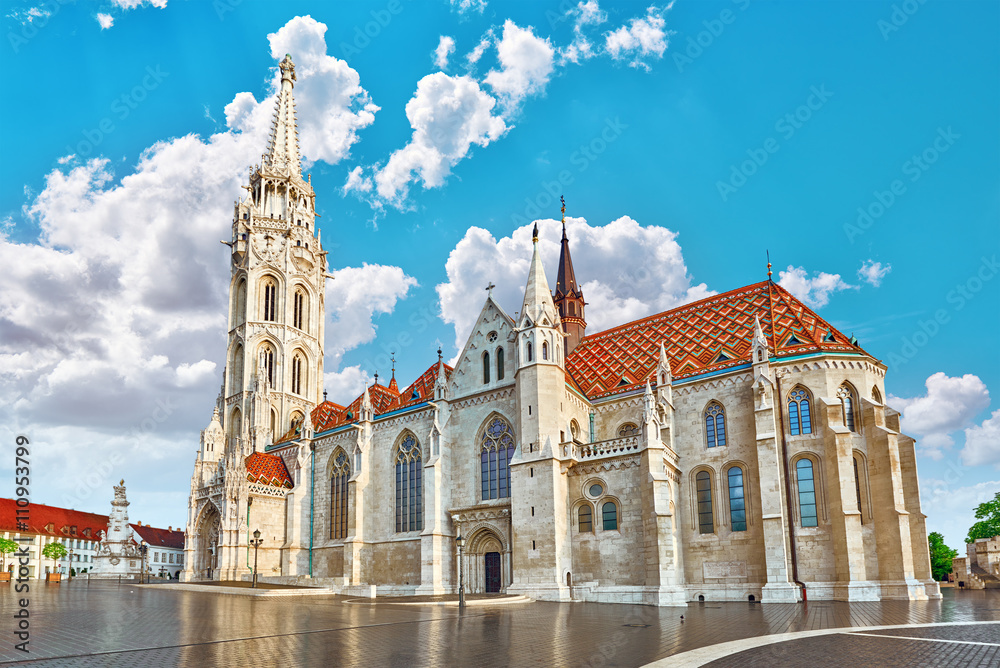 Fototapeta premium St. Matthias Church in Budapest. One of the main temple in Hunga