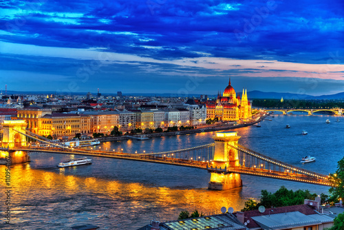 Szechenyi Chain Bridge and Parliament at dusk. Budapest, Hungary