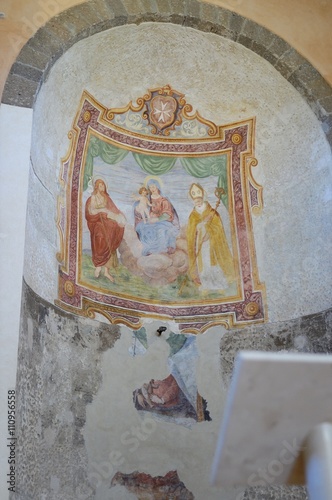 Teano CE, chiesa di San Paride Ad Fontem photo