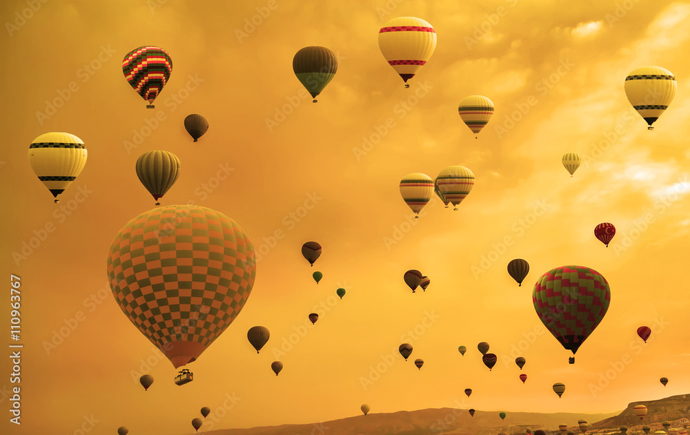 Naklejka premium Hot Air Balloons heat