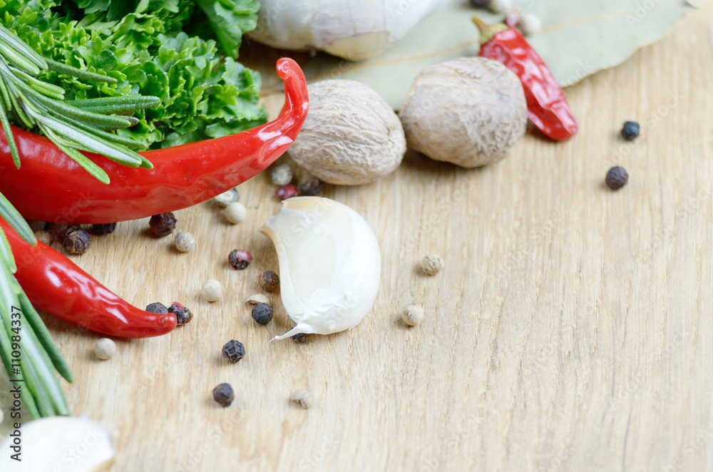 Garlic, nutmeg, rosemary and chili pepper Garlic, nutmeg, rosemary and chili pepper