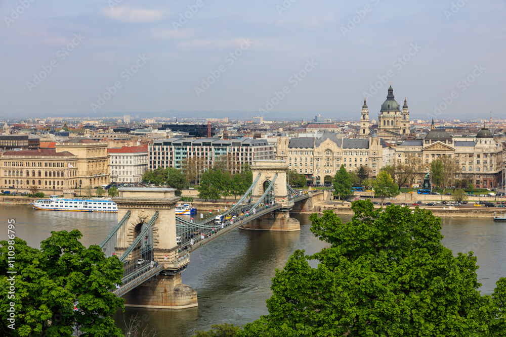 Fototapeta premium Cain Bridge day shot, Budapest Hungary.